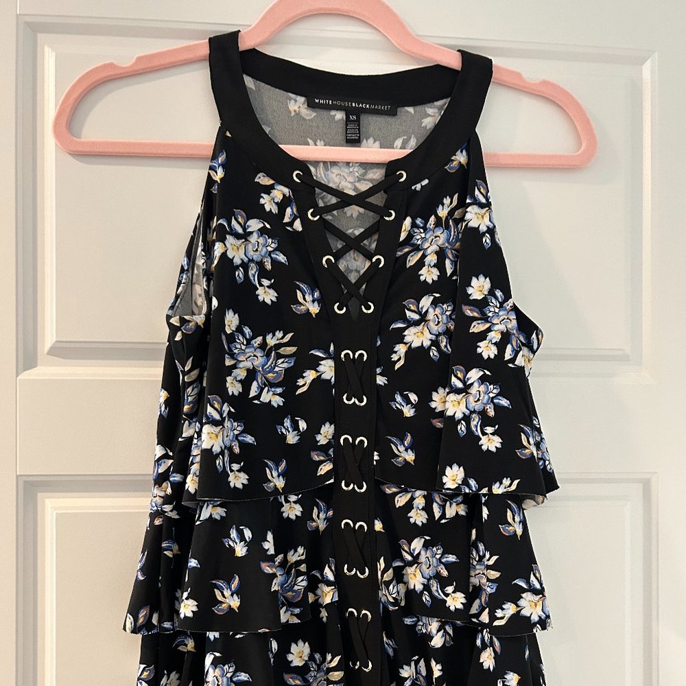 White House Black Market Sleeveless Tiered Lace-Up Floral Top